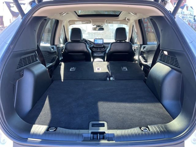 Certified 2020 Ford Escape Titanium image 30