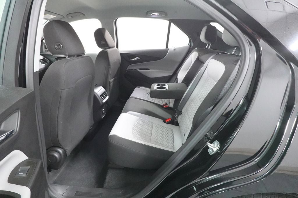 Used 2024 Chevrolet Equinox LS w/ Driver Confidence II Package AWD/4WD image 25