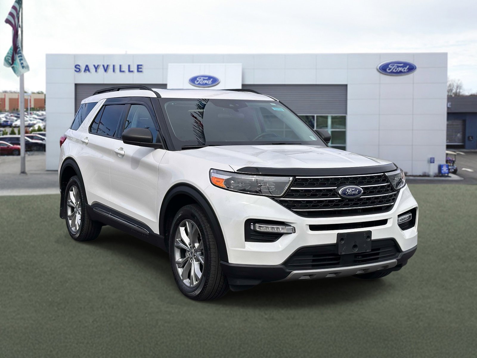 Certified 2023 Ford Explorer XLT w/ Equipment Group 202A image 6