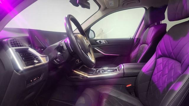 Used 2025 BMW X7 xDrive40i image 10