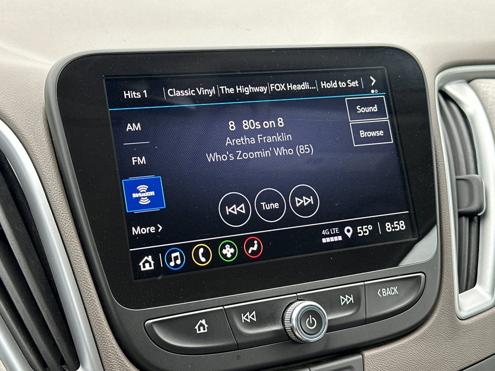 Used 2023 Chevrolet Malibu LT image 16