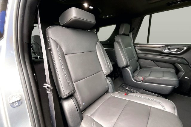 Used 2023 Chevrolet Tahoe Z71 w/ Luxury Package AWD/4WD image 29