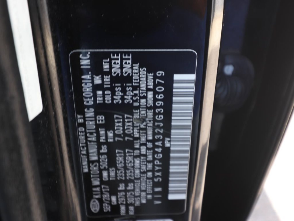Used 2018 Kia Sorento FWD image 23