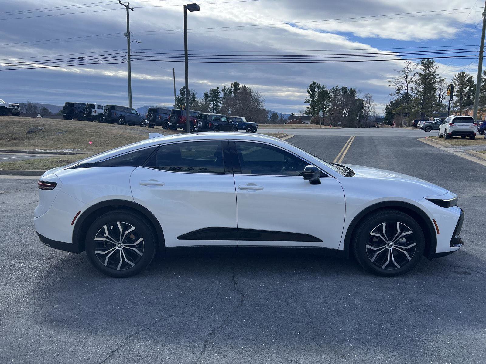 Used 2026 Toyota Crown Limited image 6