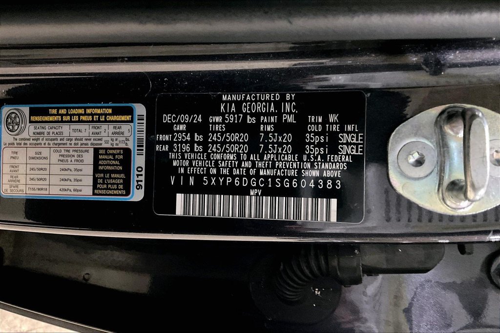 Used 2025 Kia Telluride S AWD/4WD image 31
