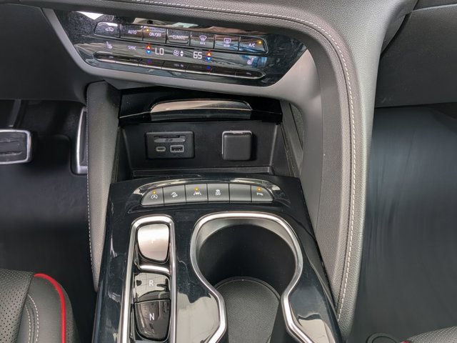 Used 2023 Buick Envision Essence w/ Technology Package I image 24