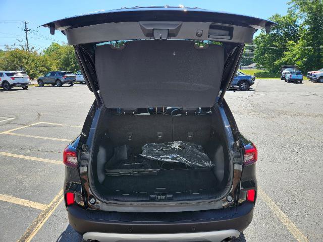 Certified 2024 Ford Escape Platinum w/ Premium Technology Package AWD/4WD image 10