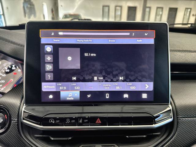Used 2026 Jeep Compass Latitude AWD/4WD image 19