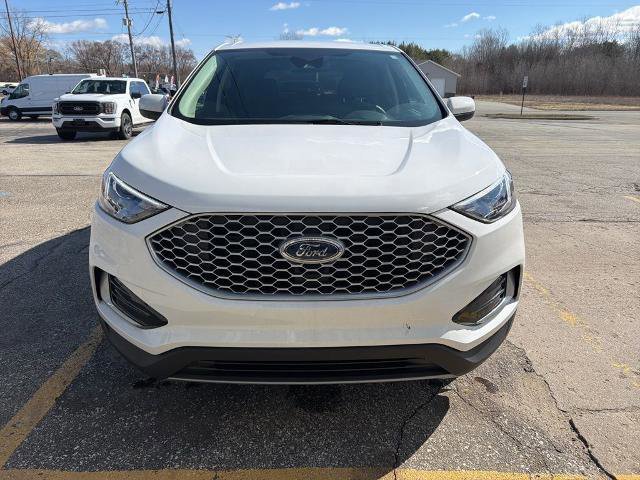 Certified 2024 Ford Edge SEL image 9