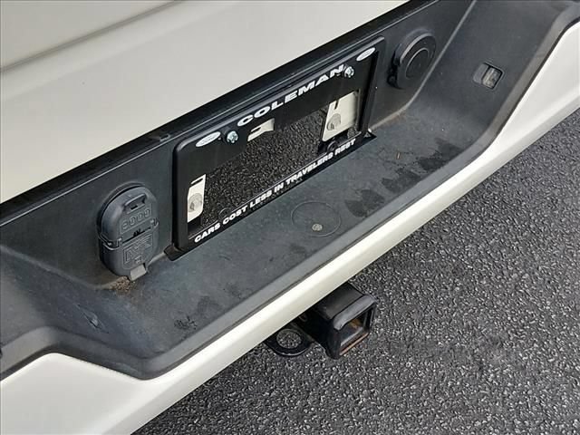 Used 2022 Chevrolet Silverado 1500 Custom AWD/4WD image 16