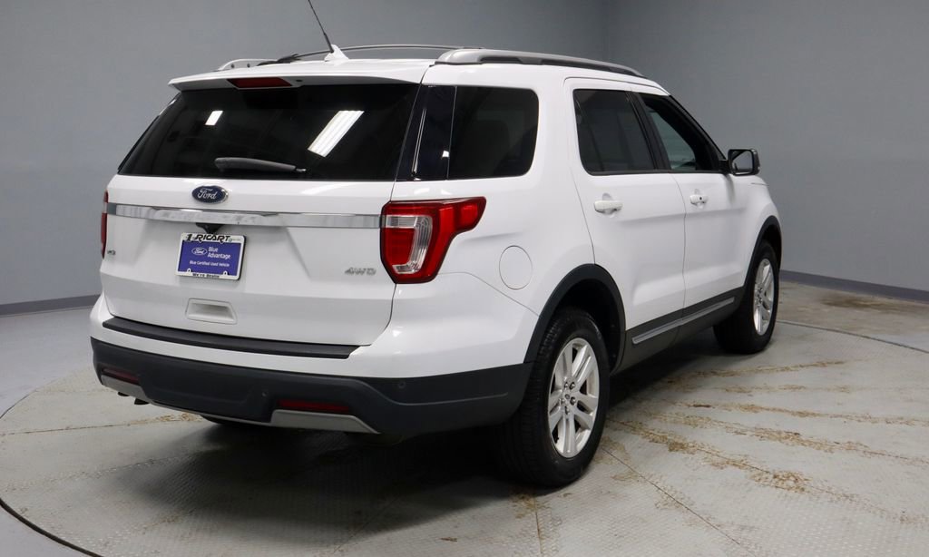 Certified 2019 Ford Explorer XLT w/ Equipment Group 202A AWD/4WD image 11