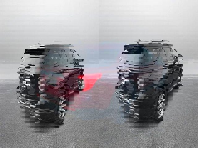 Certified 2022 Ford Explorer Limited w/ Equipment Group 301A image 2