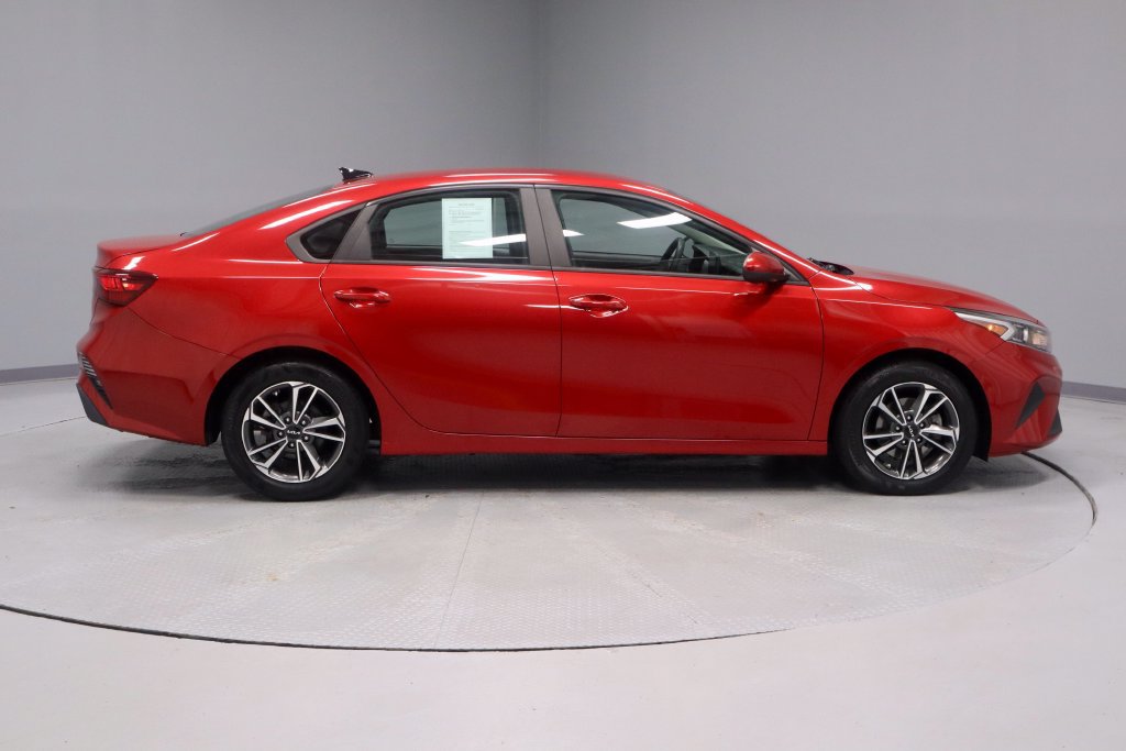 Used 2023 Kia Forte LXS FWD image 11