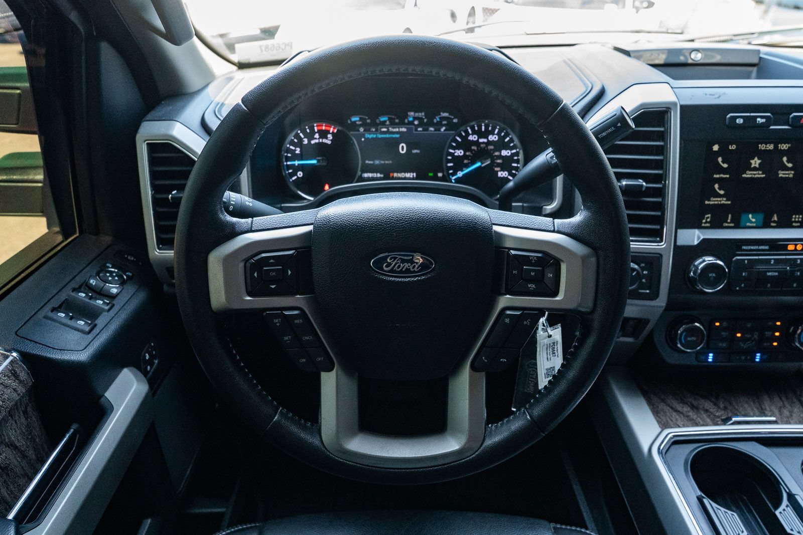 Certified 2019 Ford F250 Lariat w/ Lariat Value Package AWD/4WD image 22