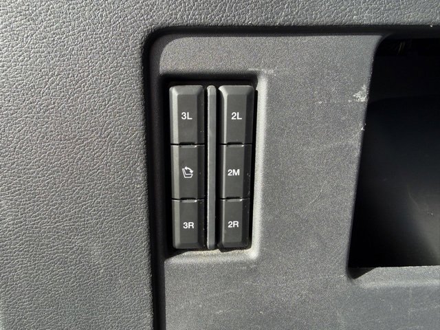 Certified 2024 Ford Expedition Max XLT image 7