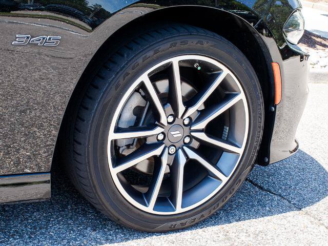 Used 2023 Dodge Charger R/T w/ Plus Group RWD image 8