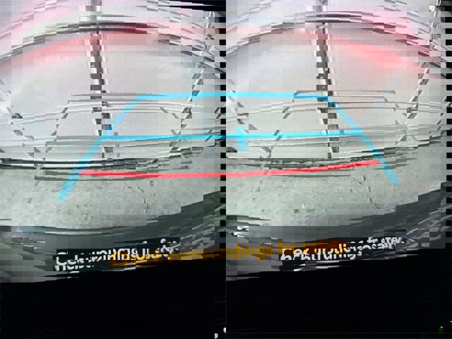 Used 2024 Toyota Highlander LE image 9