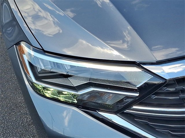 Used 2024 Volkswagen Jetta SE image 10