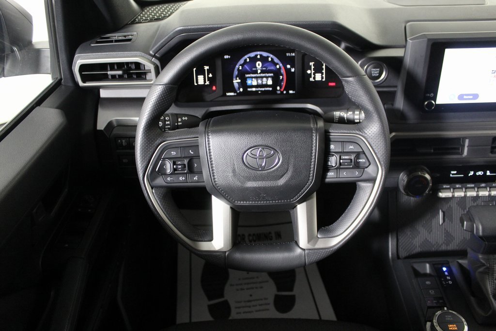 Used 2025 Toyota 4Runner SR5 image 16