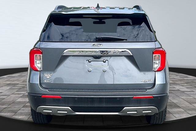 Certified 2024 Ford Explorer XLT w/ Equipment Group 202A AWD/4WD image 4