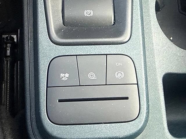 Certified 2024 Ford Maverick XLT w/ XLT Luxury Package FWD image 23