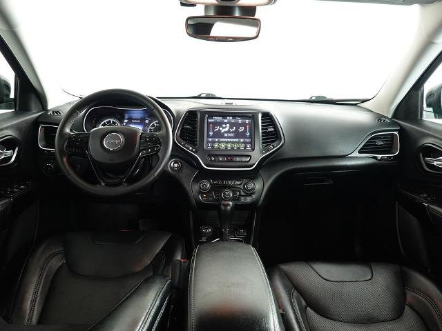 Used 2023 Jeep Cherokee Altitude Lux AWD/4WD image 2