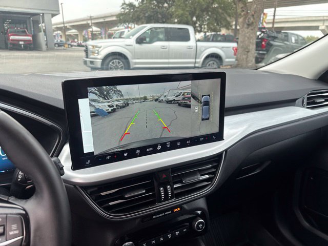 Certified 2023 Ford Escape Platinum AWD/4WD image 20