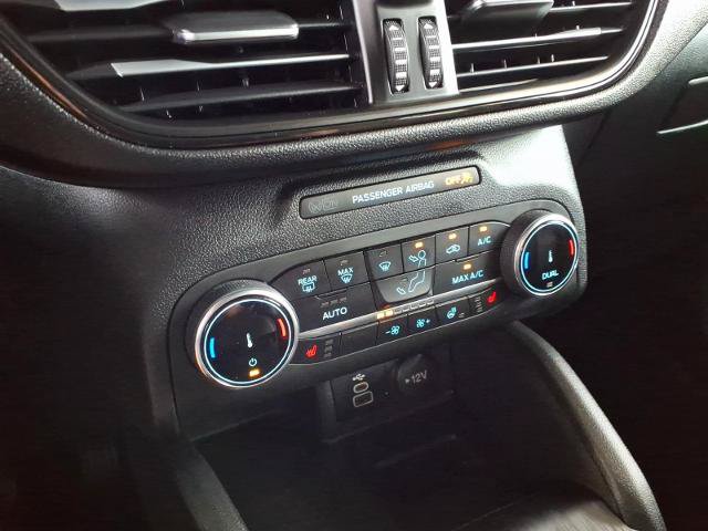 Certified 2025 Ford Escape ST-Line Select AWD/4WD image 15