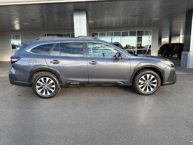 Used 2024 Subaru Outback Limited XT AWD/4WD image 3