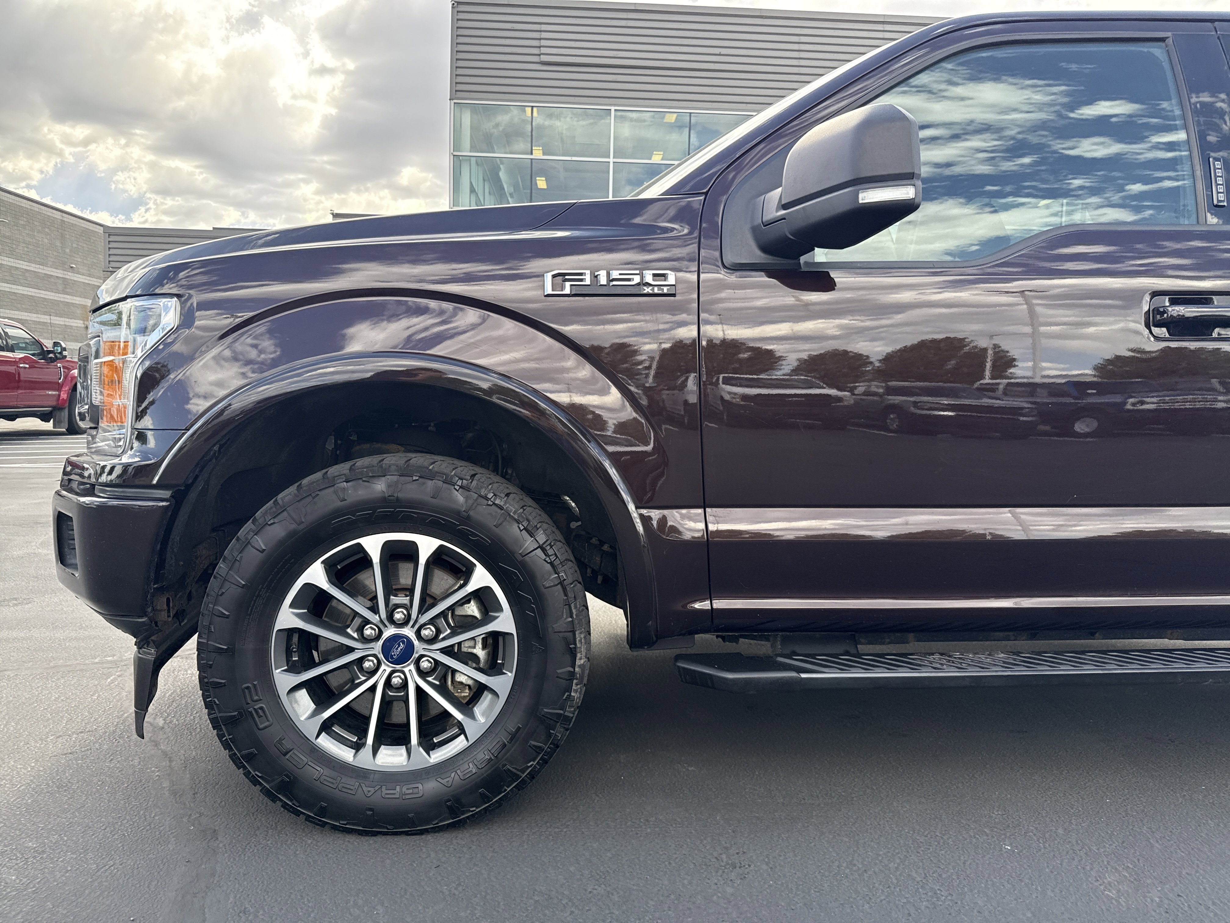 Certified 2019 Ford F150 XLT w/ Equipment Group 302A Luxury AWD/4WD image 16