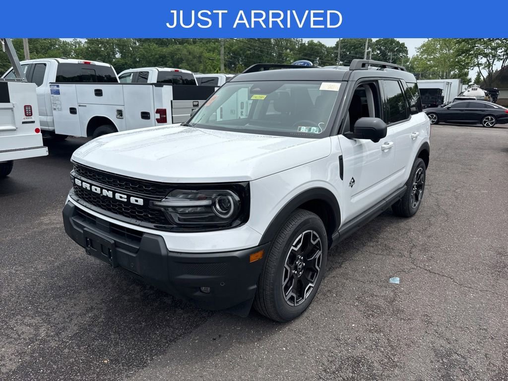 Certified 2025 Ford Bronco Sport Outer Banks w/ Outer Banks Tech Package+ AWD/4WD image 1