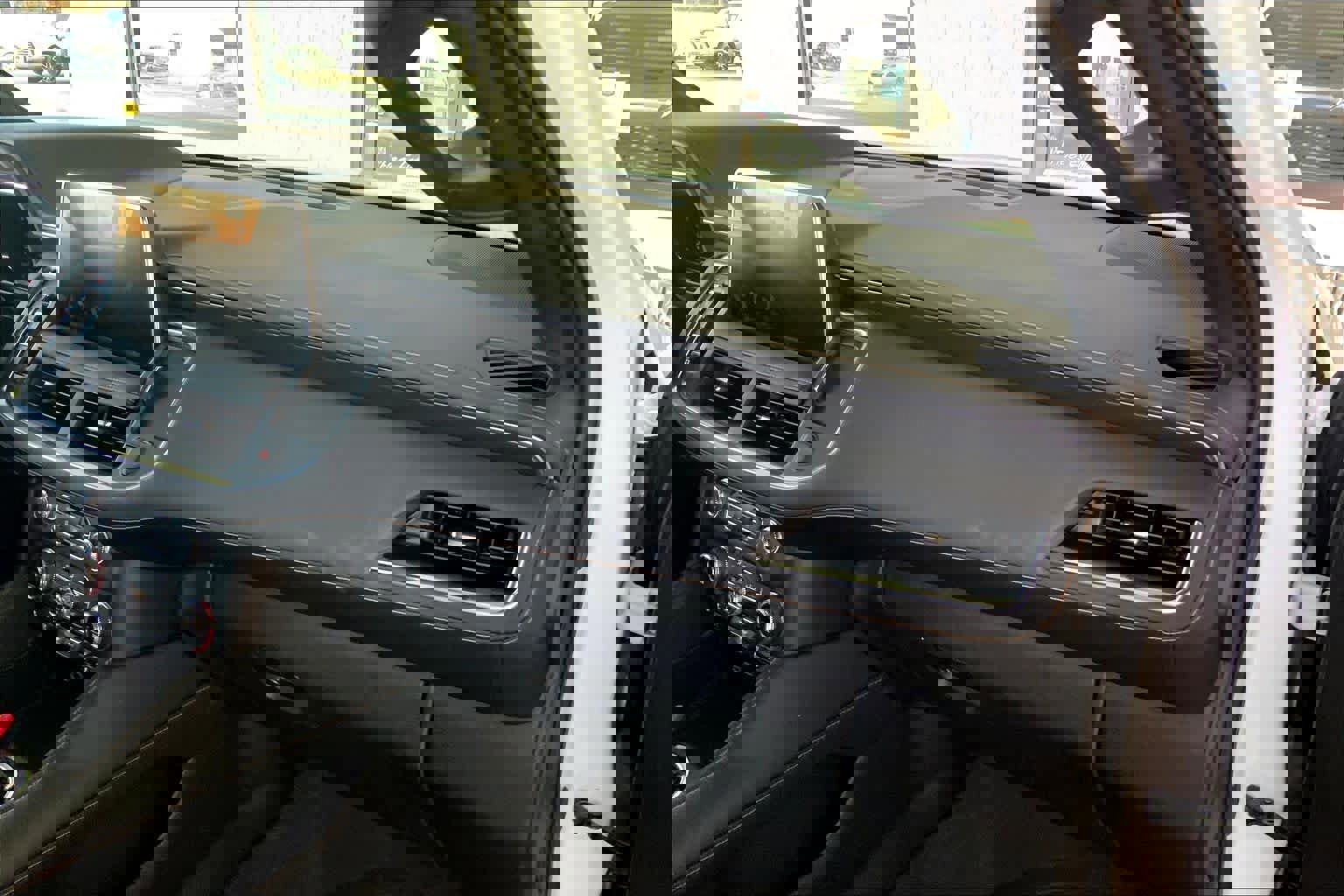 Used 2024 GMC Yukon AT4 w/ AT4 Premium Package image 18