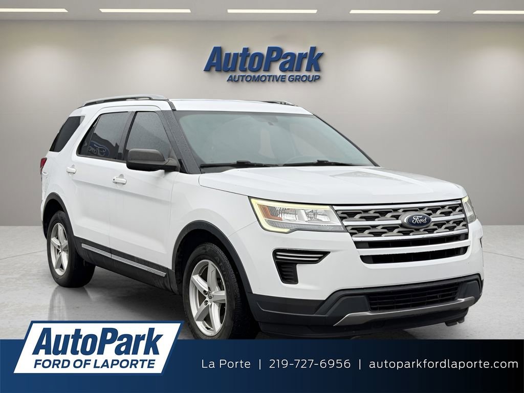 Certified 2018 Ford Explorer XLT FWD image 1