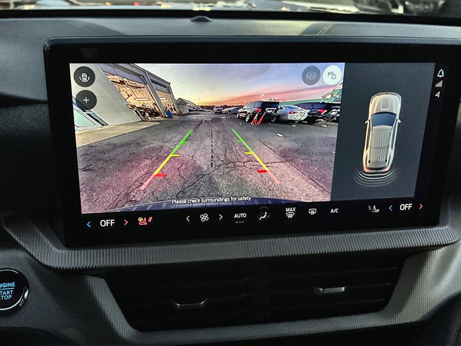 Certified 2025 Ford Explorer Active w/ Active Comfort Package image 19