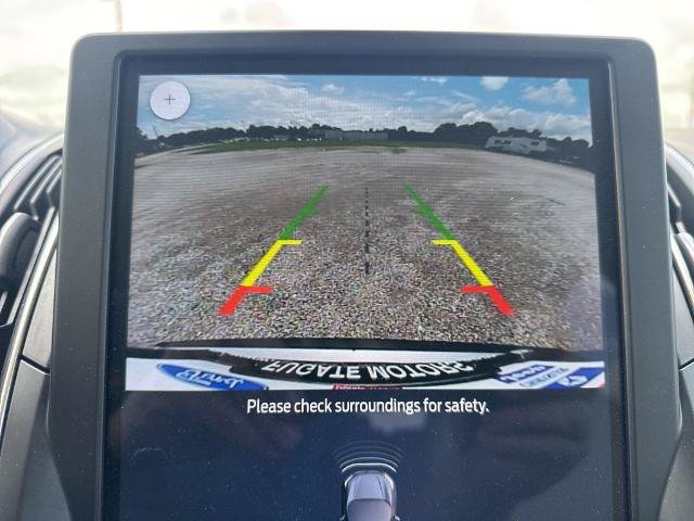 Certified 2023 Ford Edge Titanium AWD/4WD image 32