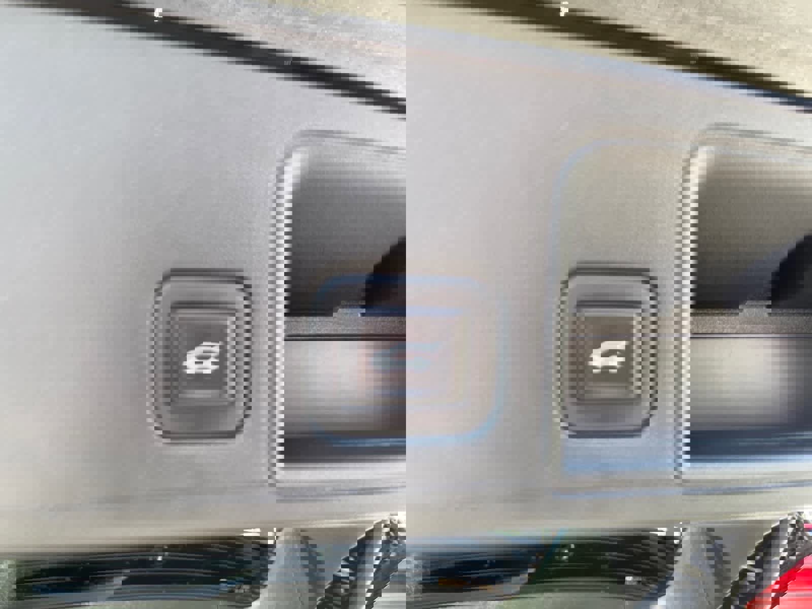 Used 2022 GMC Terrain SLT w/ Infotainment Package II image 21