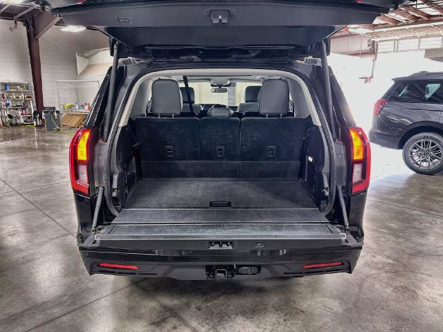 Certified 2025 Ford Expedition Active AWD/4WD image 27