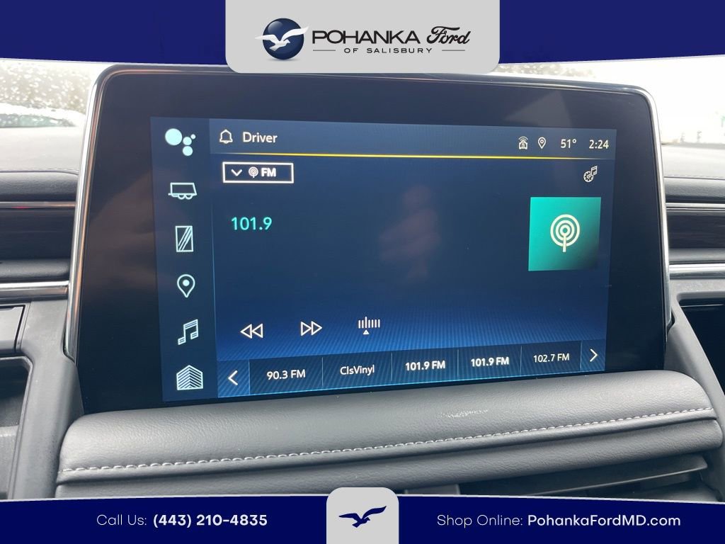 Used 2024 Chevrolet Suburban LT AWD/4WD image 10