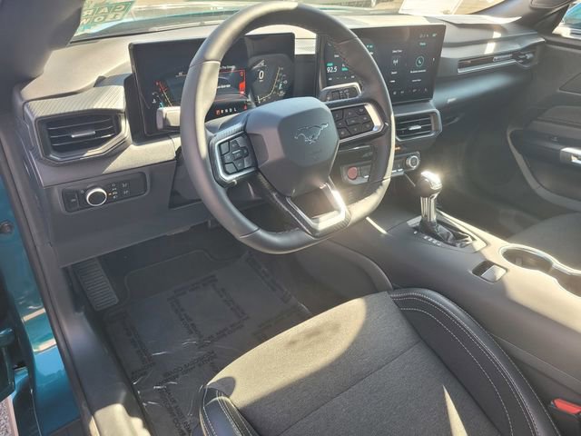 Certified 2026 Ford Mustang Coupe image 9