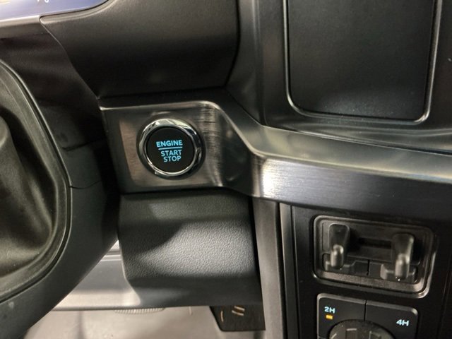 Certified 2025 Ford F350 Lariat w/ FX4 Off-Road Package image 26