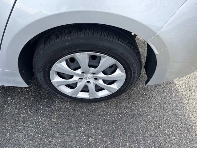 Used 2023 Toyota Corolla LE image 12