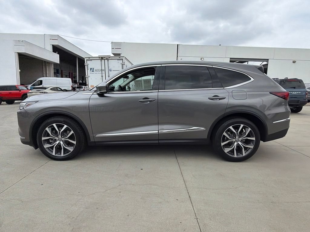 Used 2022 Acura MDX FWD w/ Technology Package image 12