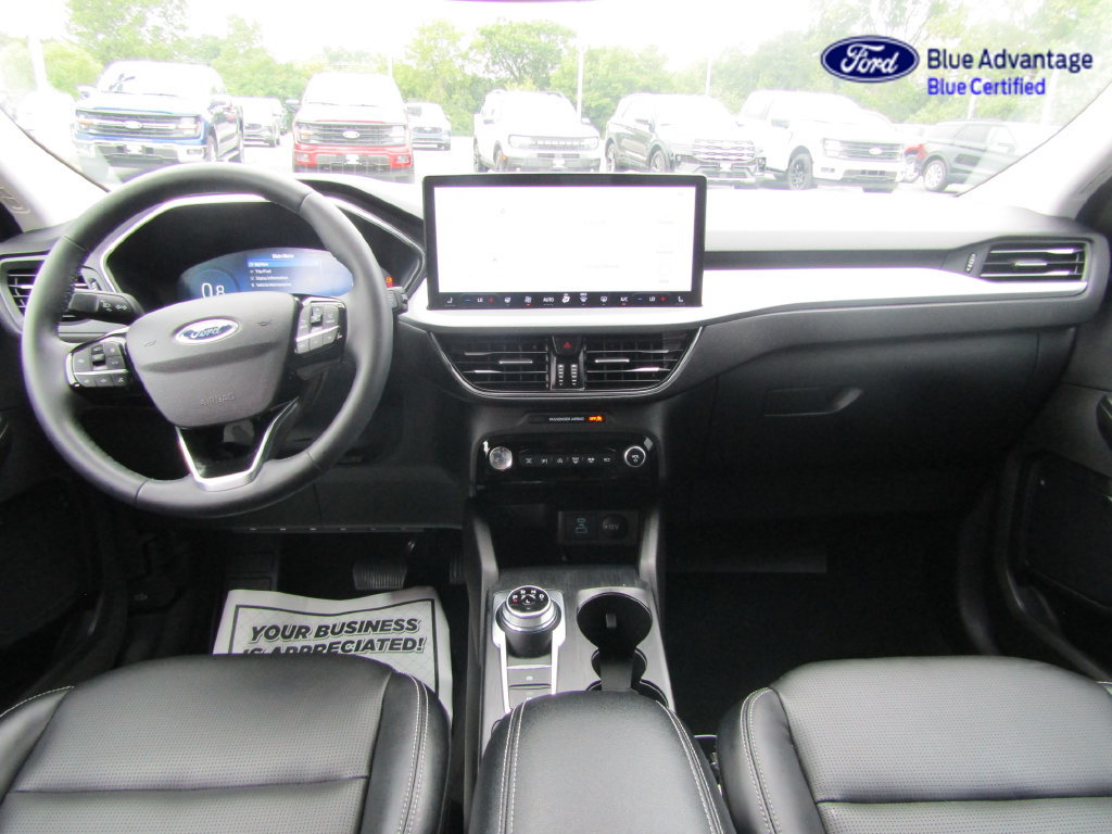 Certified 2023 Ford Escape Platinum AWD/4WD image 4