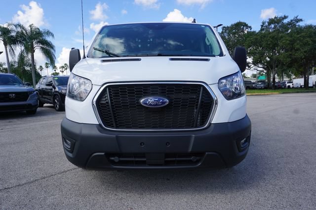 Certified 2025 Ford Transit 250 Low Roof w/ Exterior Upgrade Package RWD image 22