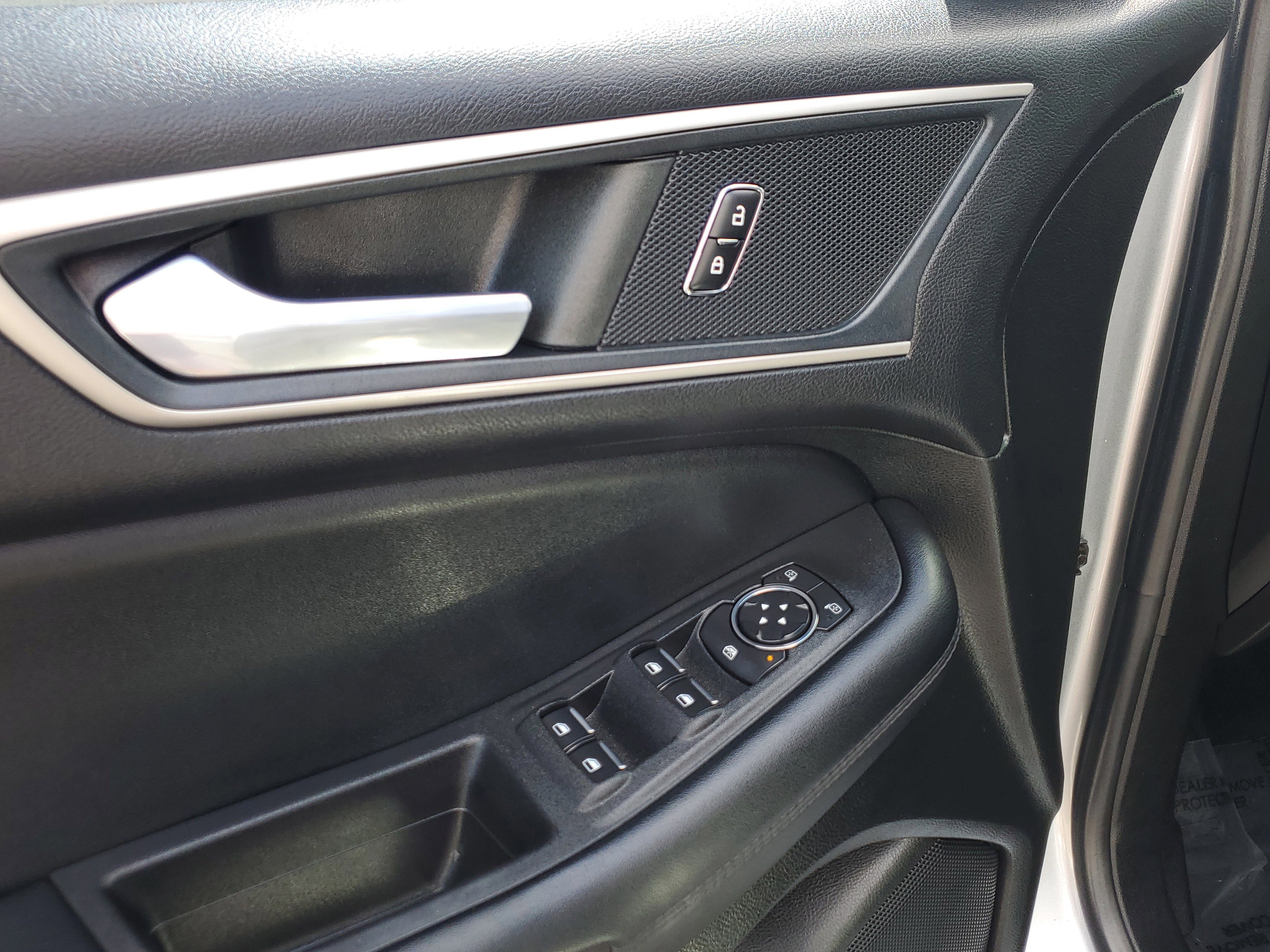 Certified 2022 Ford Edge SEL w/ Convenience Package image 20