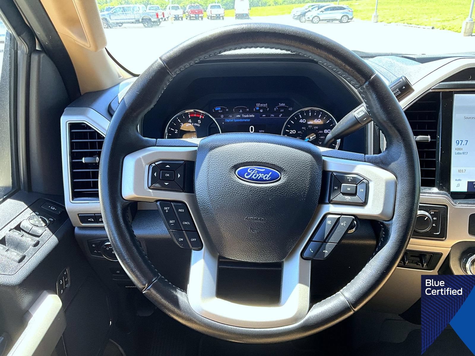 Certified 2022 Ford F350 Lariat w/ Lariat Ultimate Package AWD/4WD image 11