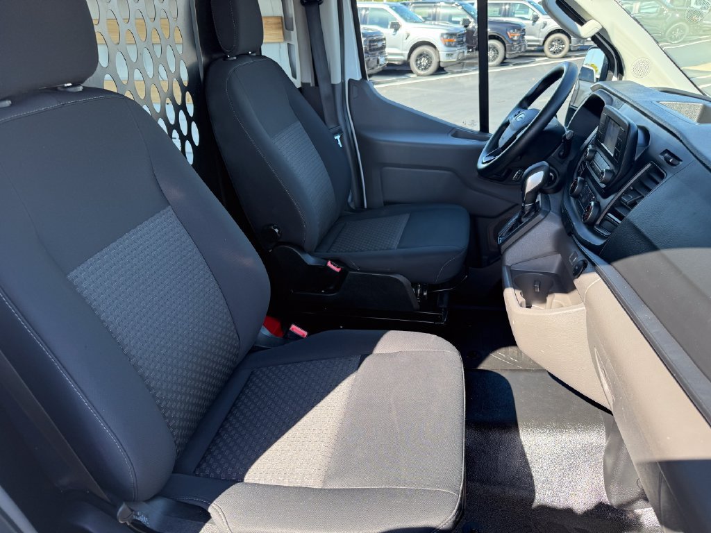 Certified 2025 Ford Transit 250 Low Roof w/ Exterior Upgrade Package RWD image 17