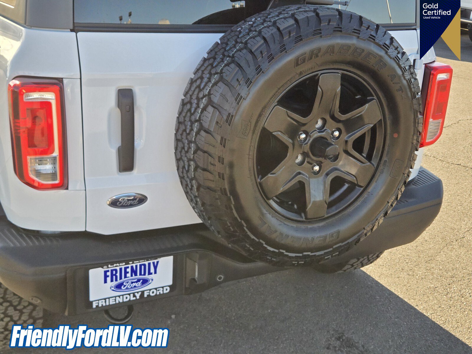 Certified 2024 Ford Bronco Black Diamond AWD/4WD image 5