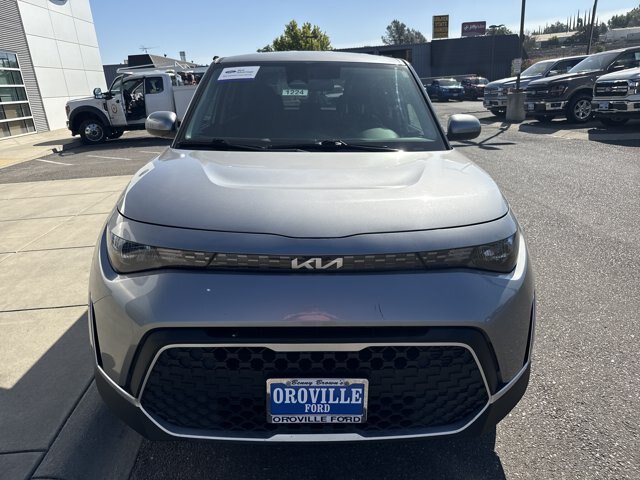 Used 2024 Kia Soul LX w/ Option Group 015 FWD image 8