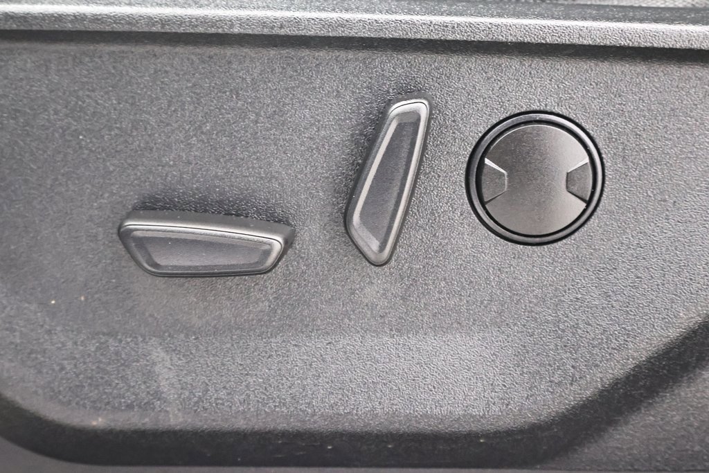 Certified 2021 Ford F150 XLT w/ Equipment Group 302A High image 11